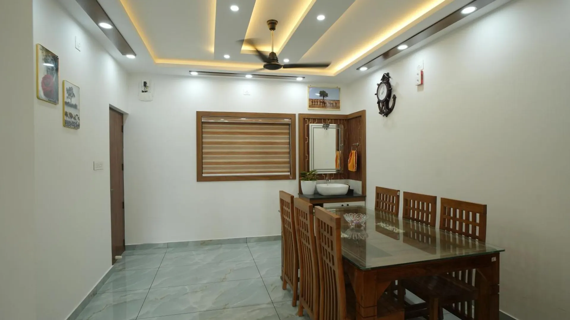 Wayanadanhuts Home Stay Sultan Bathery 0*,  Índia