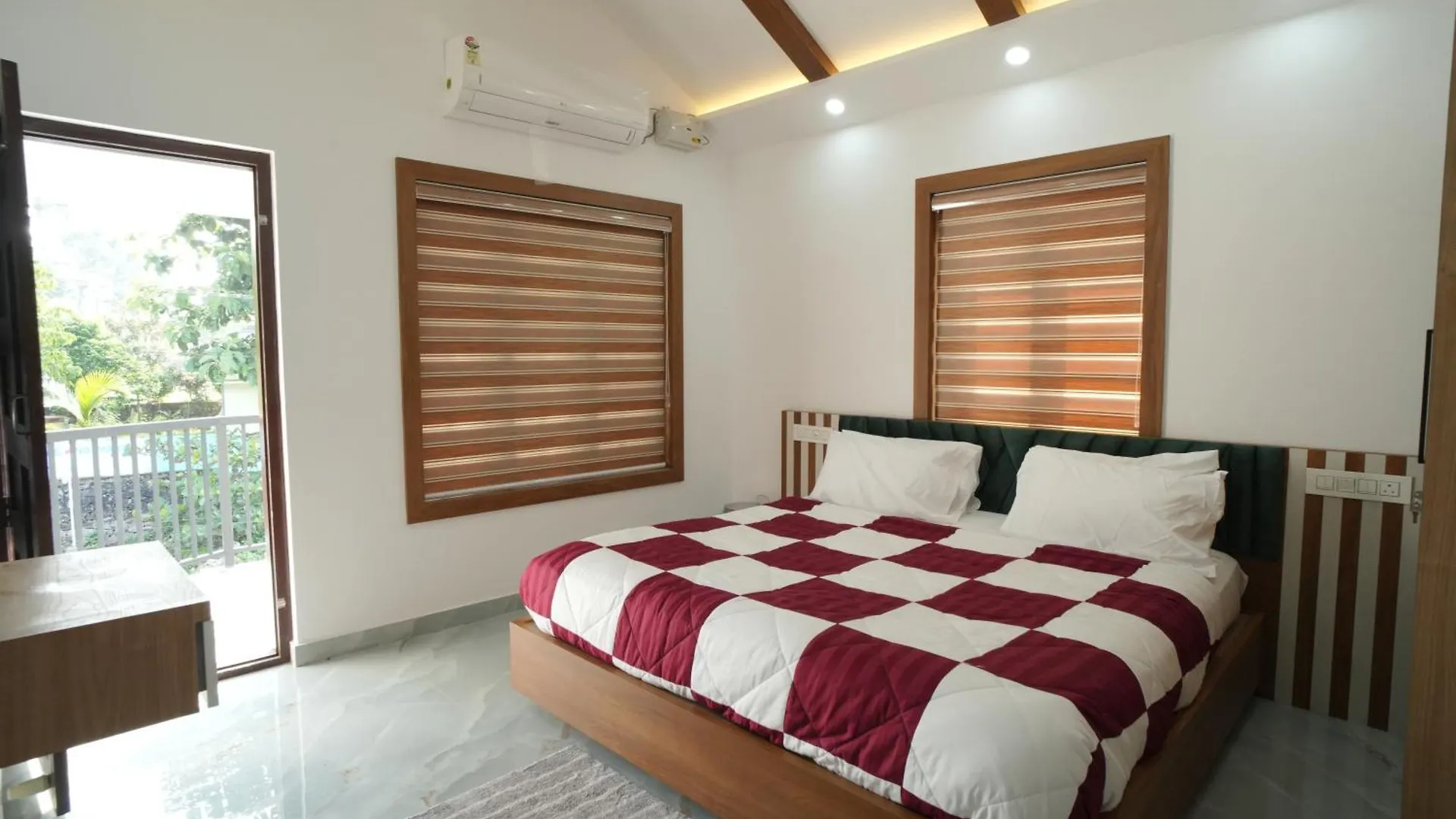 Apartamento Wayanadanhuts Home Stay Sultan Bathery