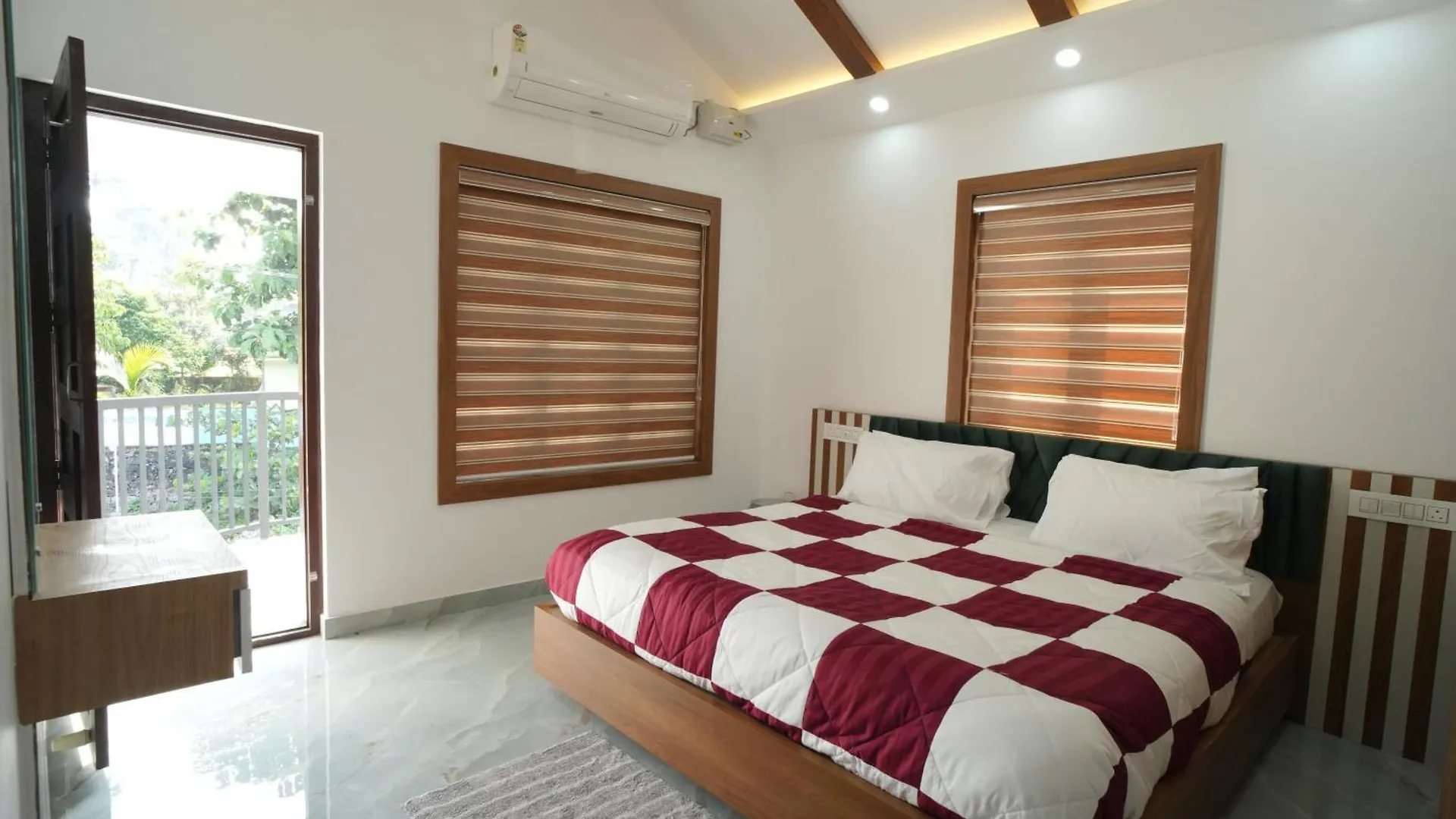 Wayanadanhuts Home Stay Sultan Bathery 0*,  Índia